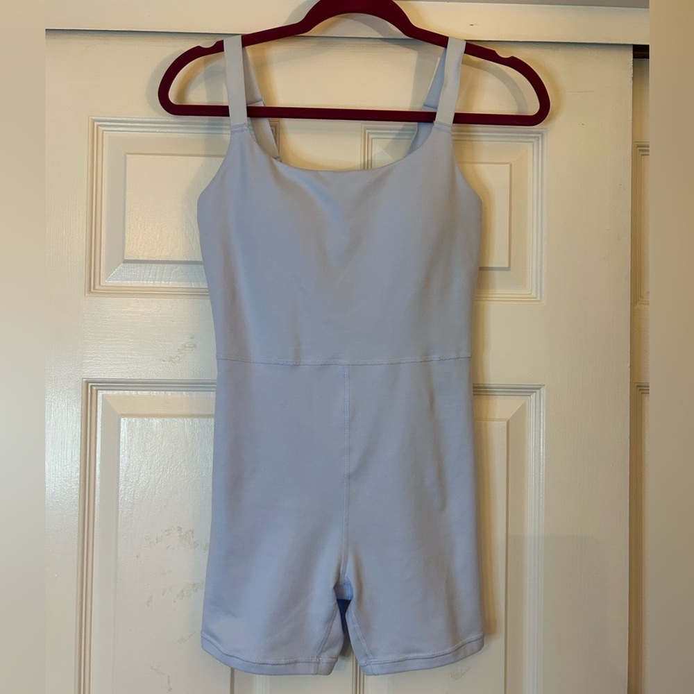 Offline by aerie light blue fitted scoop romper 5”, small